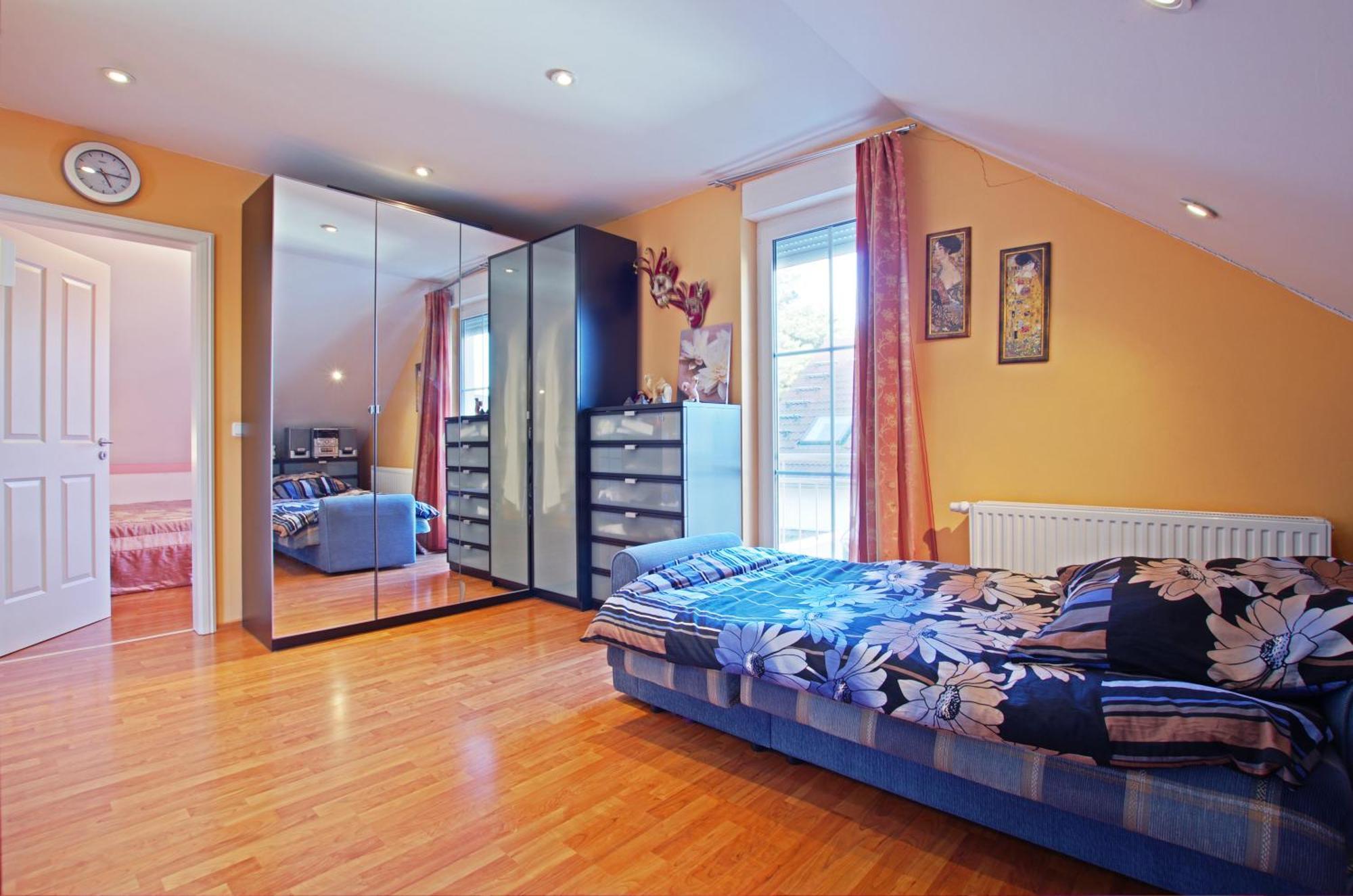 Private Rooms Near Exhibition Center Hannover Luaran gambar
