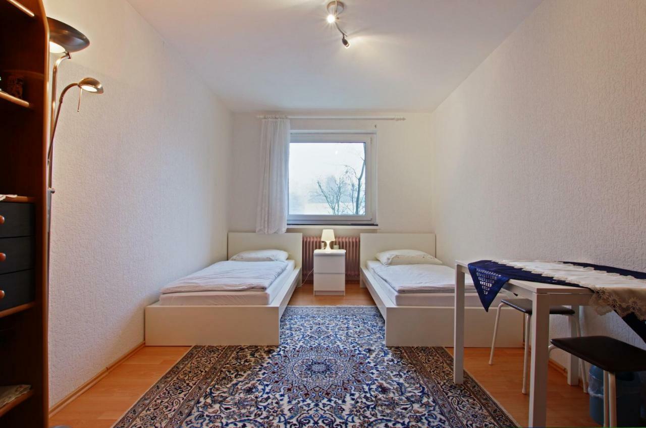 Private Rooms Near Exhibition Center Hannover Luaran gambar
