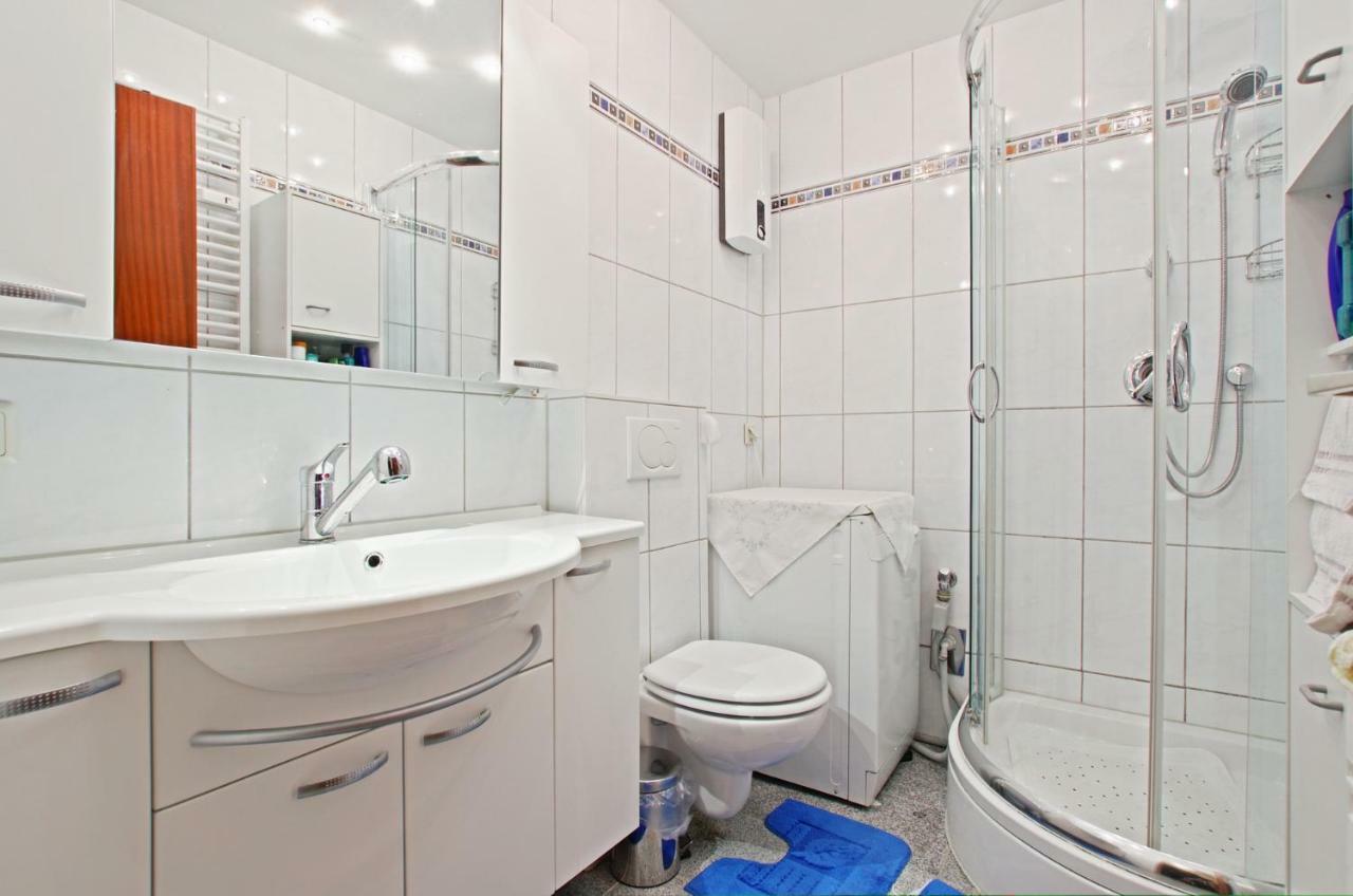 Private Rooms Near Exhibition Center Hannover Luaran gambar