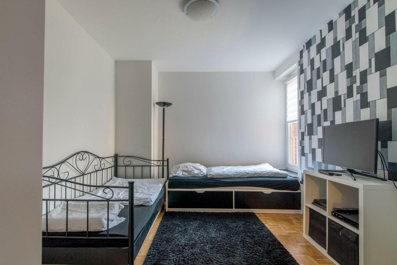 Private Rooms Near Exhibition Center Hannover Luaran gambar